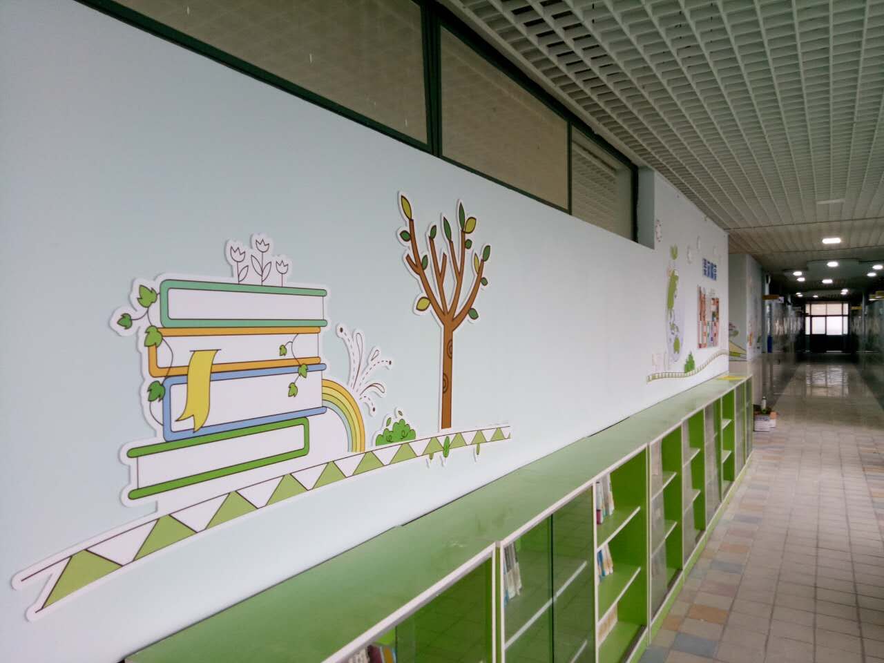 小學(xué)走廊文化